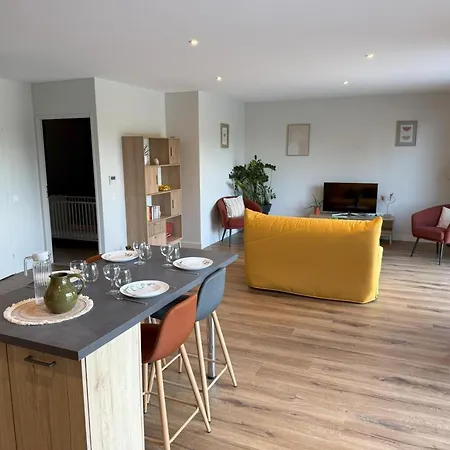 Des Jardins A - 4 Pers, Animaux, Parking - Fr-1-489-596