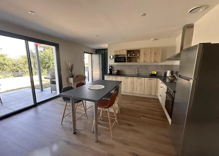 Des Jardins A - 4 Pers, Animaux, Parking - Fr-1-489-596 Bressolles (Allier)